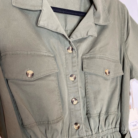 Brand New! a.n.a. Olive Jumpsuit with Belt Sz PXL - Picture 2 of 10